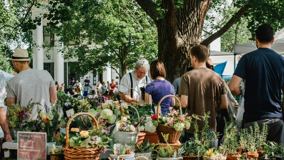Fresh produce at a Utah farmers market